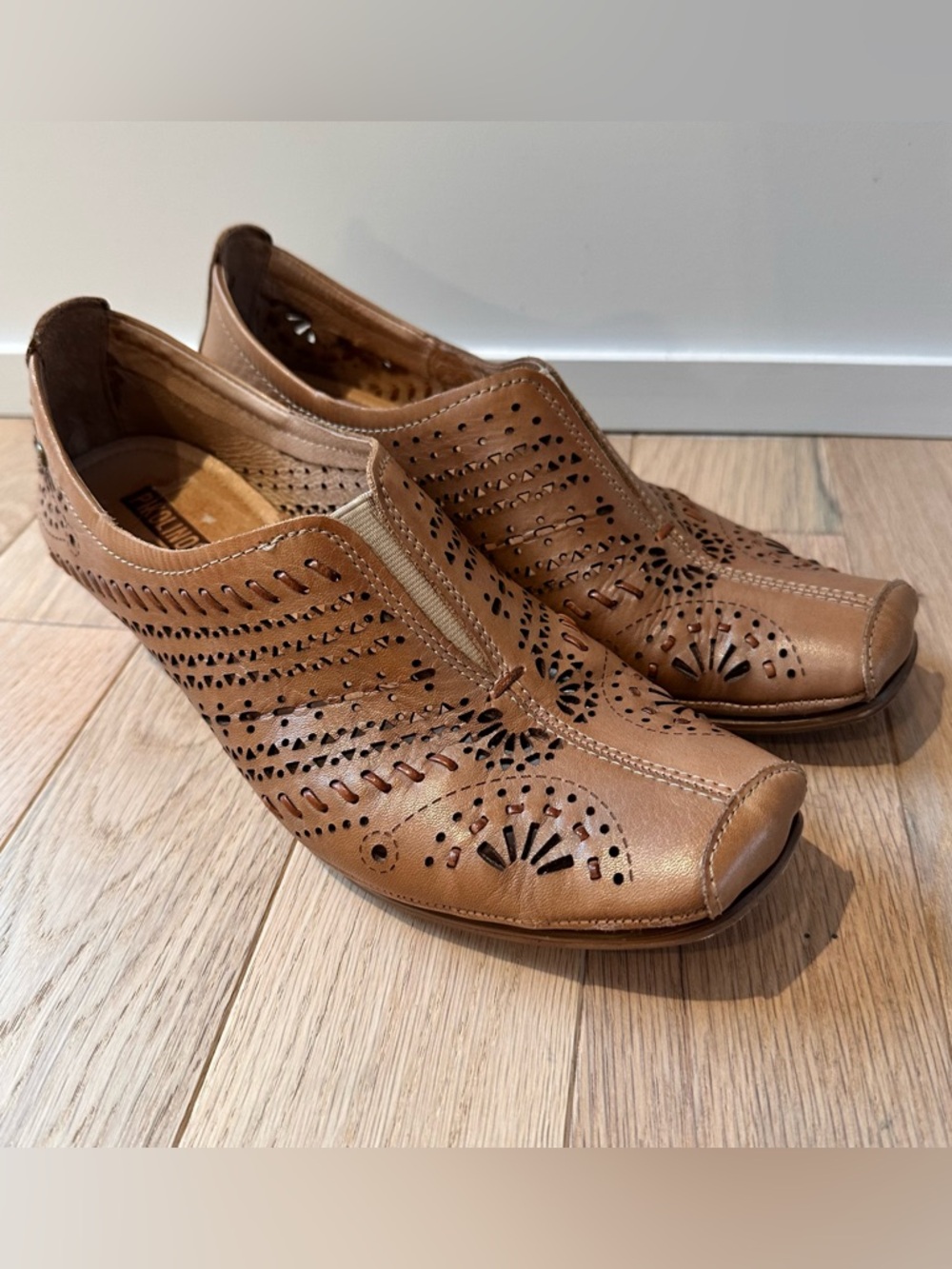 PIKOLINOS Laser Cut Leather Loafer Wedges
